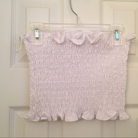 white crop top - Picture 2 of 2